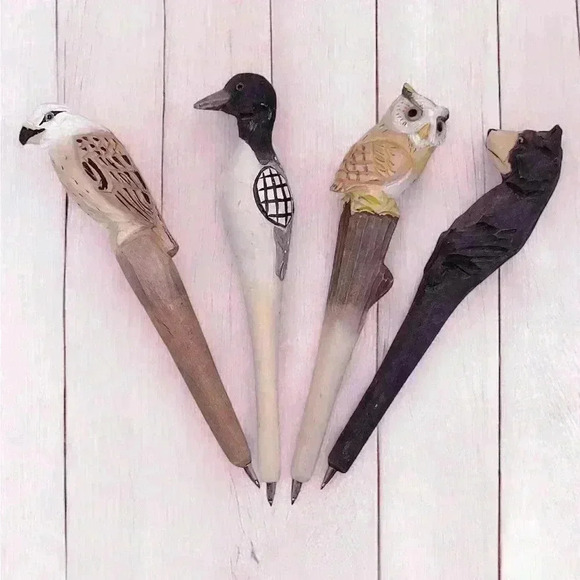 4 Hand Carved Wooden Animal Pens 1 Bear Hugging Log Holder 5 Pc Rustic Cabin - Picture 12 of 16